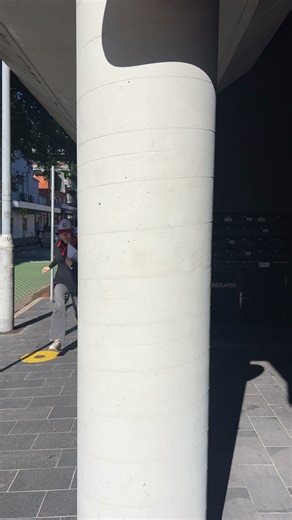 13K views · 28 reactions | You had us at garlic bread! $2 on the Pizza Hut app this month only. | Pizza Hut | Facebook