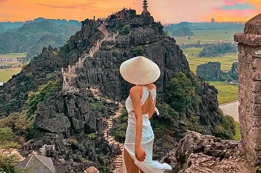 179K views · 10K reactions | Mua Cave (Hang Mua) - The most beautiful viewpoint of Ninh Binh | Amazing Vietnam | Facebook
