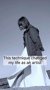 🎨 Sculptural Technique in Painting changed my life as an artist ❤️🎨 Exploring the world of sculptural technique has been a transformative experience in my life as an artist. From the moment I delved into the realm of three-dimensional art, my perspective on creation, expression underwent a profound evolution. Moreover, sculptural technique has expanded my artistic horizons by encouraging me to experiment with a diverse range of materials. This exploration has not only broadened my technical ex