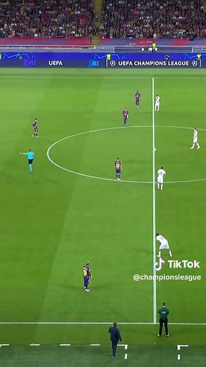 PSG vs Bayern Munich: 1000 IQ Kick-Off Glitch Explained