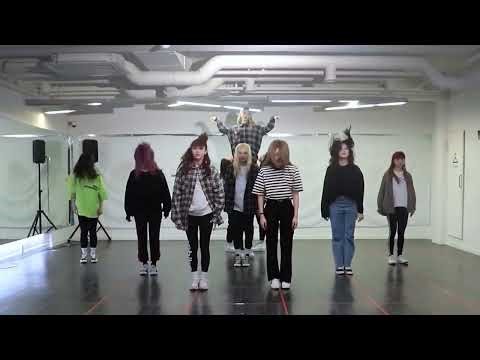 【MIRROR】LOONA (이달의 소녀) - Butterfly dance practice