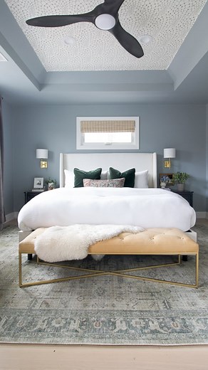 Casey Finn | Design & DIY on Instagram: "It’s getting chillier! ❄️ It may be time to change the direction of your ceiling fan to keep your room warmer. 🌀 I walk you through the step-by-step process in the video. If you need help staying on top of your home tasks (like this one!), check out my digital guide, Your Home Playbook. It walks you through everything you need to do, month by month, to keep your home running smoothly. Comment HOME below to get the info sent straight to your inbox!"