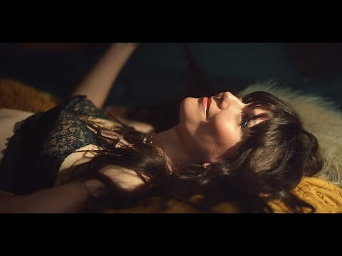 Molly Tuttle - That’s Gonna Leave a Mark (Official Music Video)