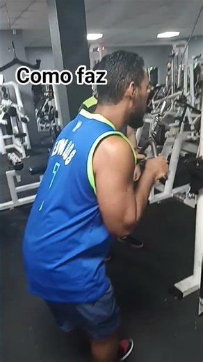 Como Fazer triceps na polia V tutorial vale a pena ? #humor #calisthenics