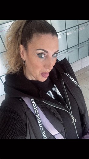 Jenny C (@jenny_c_)’s videos with оригинальный звук - Music tour