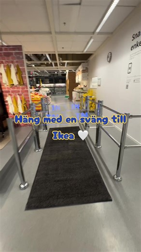 Häng med en sväng till Ikea! Idag stod det bänkskåp och lite inredning till min walk in closet på shopping listan 🤍🛍️🛒 Vi har bestämt oss för att göra en egendesignad köksö till köket så stommen kommer vara bänkskåp och sen har jag beställt akustikpanel från Rusta som kommer framåt och vi ska även beställa en bänkskiva. Vad det blir får vi se🥰 Full video på hur köksön blir kommer!!! Promise 🫶🏼🤎 #köksö #flyttvlogg #hus #ikea #viral