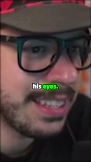 Wait, is this an Android phone skin in Fortnite?!