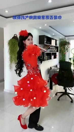 Exploring the Meaning of Hermaphrodite and Bisexuality Through Two-Face Makeup | TEEN Girls on TikTok