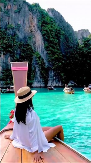 Phi Phi Islands Tropical Beauty & Scenic Coastal Views #travel #thailand #islandlife #viralshort