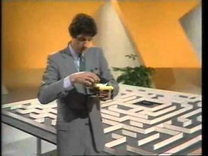 Sinclair ZX80 maze-solving Robot 1981