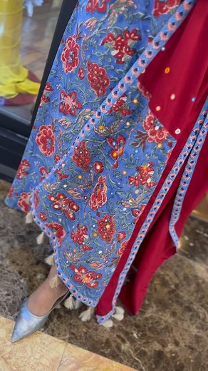 Summer series. | White feather