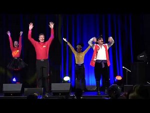 The Wiggles Sing Jingle Bells Live!