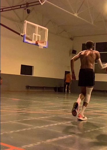 Baller duo this with your best dunk