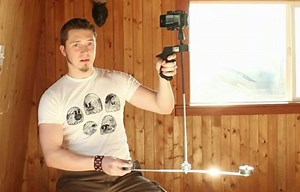 DIY iPhone 4 Steadicam (Video)