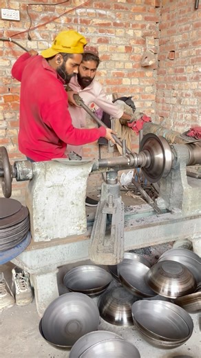 The Hidden Art of Forging Stainless Steel Into Smooth Bowls (59)
