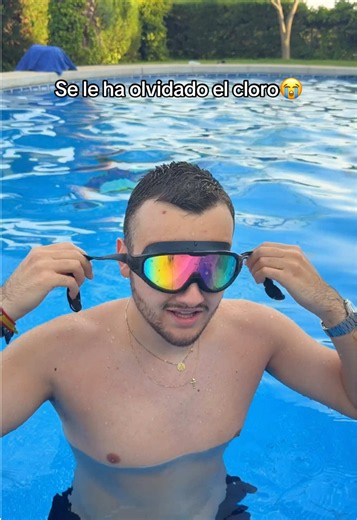 Etiqueta a tu amigo que necesita unas!!🫶🏻 #buceo #natacion #gafasdebuceo #playa #verano2026