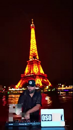 17K views · 772 reactions | Every time I hear KOMPA I have to start dancing! SAK PASE Beautiful People  This week we are taking a Musical Journey to the Beautiful Island ️ of Haiti  where Kompa Music Originated in The 1950’s! From the Passionate Dancing  to the amazing live bands 論 and piano  solos this definitely one of my favorite genres to listen to, Kite KOMPA Mache! 朗 The Full Mix is on My YouTube Channel | Osocity | Facebook