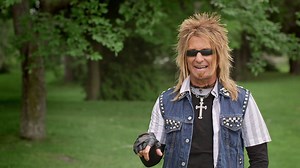 29K views · 1.5K reactions | The vicious varmint must be stopped. Billy takes on the job tonight at 10/9c. | Billy the Exterminator on A&E | Facebook