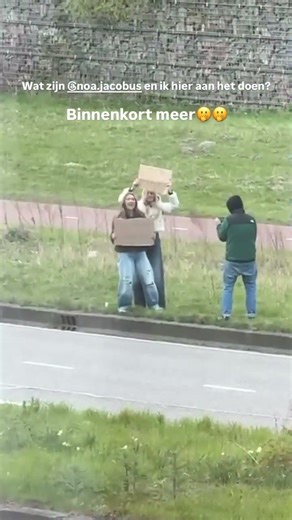 Noa Jacobus en Noa Zwan Proberen te Liften (bnertjes.nl)