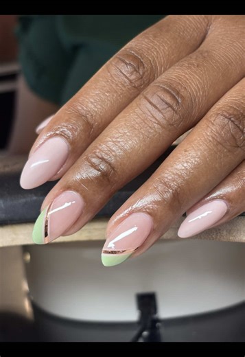 Polygel Fill and Nail Care: A Day in the Life of a Nail Tech