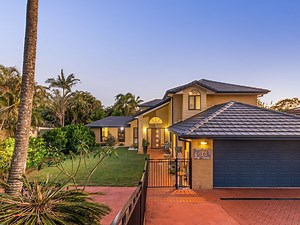 Sold House 46 Cardwell Street, Forest Lake QLD 4078 - Dec 12, 2022