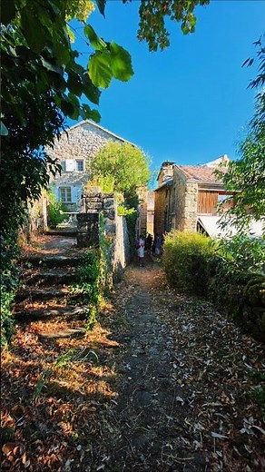 🏞️ « Les Vans : une randonnée facile au cœur de l’Ardèche sauvage | Nomadeo 57 »