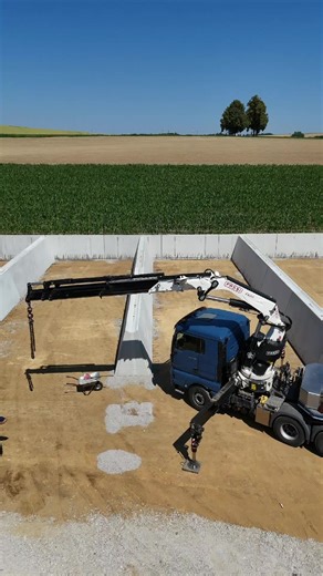 AW-Teile #fahrsilobau #fahrsilo #Betonfertigteile #Uhrle #Betonfertigteilwerk #Stahlbeton #stabil #concrete #Awsv #jgs #glückliche Rinder #topsilage #maschine #strong