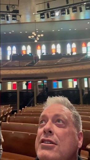 I Toured the Ryman Auditorium Nashville - Grand Ole Opry Home & Johnny Cash Stage