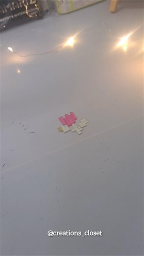 Tiny Pixel Flower Art 🌸 | Simple Pixel Drawing | Satisfying