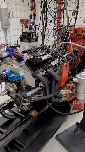 Full Throttle Thursday #chevy #smallblock #racing #engine #racingtiktok #racetok #fuelinjection #bigstuff3fuelinjection #bigstuff3gen4 #wirelesstuning #dynopull #dynotune #dynomusic #mretuned