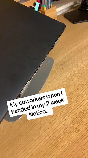 😅👏 #coworkers #workhumor #worklife #fyp #workcomedy