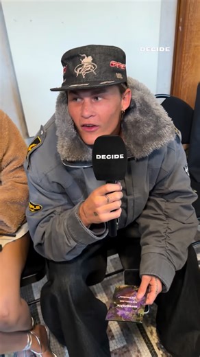 DECIDE | Adrien au défilé Meagratia @adrien.aucouturier @meagratia @autrementpr #adrien #secretstory #fashionweek #parisfashionweek #meagratia | Instagram