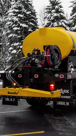 Our line of liquid sprayers puts you at the forefront of anti-icing and deicing technology and comes in a multitude of sizes to accommodate UTVs and a wide range of trucks. 💪🧊 | SnowEx