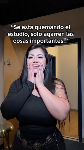 ¡Se esta quemando el estudio! 🔥 #grupocontrol #cumbia #musicamexicana