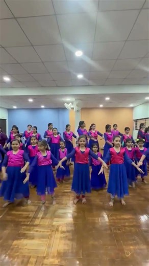 World Dance Day Special | 50 Kathak Students Perform on Sacred Mantras | Vividha Academy