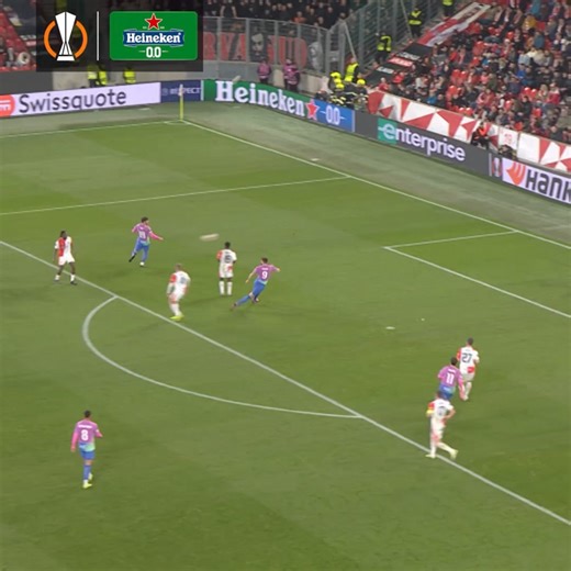 780K views · 10K reactions | ⚽️ Top 10 goals picked by UEFA's Technical Observer panel...Now it's time to have your say  https://www.uefa.com/uefaeuropaleague/goal-of-the-week/ Heineken || #UELGOTT || #UEL | UEFA Europa League | Facebook