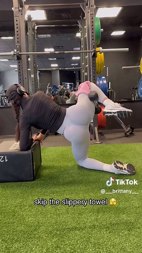 Upper Outer Glutes Exercise for Better Shape