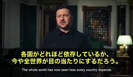 【FDRの無念、80年越しに完遂！トランプが英国植民地外交200年の鎖をイランでブチ壊した歴史的真実】1943年のテヘラン会議。ルーズベルト大統領は、チャーチルとスターリンを前に大英帝国の中東支配に真っ向から喧嘩を売りました。「イランに関する三国宣言」に署名させ、イランの独立・主権・領土保全を国際的に保証。FDRがイランを”パイロット・プロジェクト”と呼んだのはアメリカ式の自立開発モデルを中東に根付かせ大英帝国200年の搾取型植民地外交に終止符を打つ壮大な歴史的実験だったからです。チャーチルは激怒しました。「君は英国帝国を潰そうとしている！」と。FDRは涼しい顔で「その通りだ」と言わんばかりに同盟国の首相すら無視して強引に押し進めたんです。これがFDRのやり方でした。議会も、同盟国も、既存の外交慣習も「正しいと信じたことの前では全て障害に過ぎない」そういう大統領だったんです。ところが1945年、FDRは急逝します。1953年、CIA・MI6共同クーデターでモサデク政権が打倒されイランは再び英国主導の資源搾取体制へ逆戻り。FDRの夢は80年間、完全に封印されたままでした。そして今回、改め