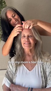 Can a blueberry really help with thinning hair?⁠ Turns out… yes.⁠ ⁠ Blueberry extract is rich in antioxidants that nourish the scalp and support fuller, stronger hair—naturally.⁠ ✨ That’s why we put it in our best-selling bar: Blueberry Fields.⁠ ⁠ No chemicals. No fuss. Just real results. | Humby Organics