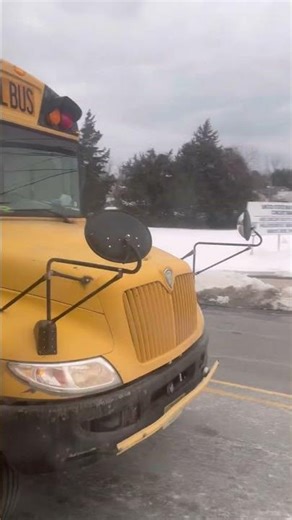 Garden State Transportation (GST) # 917 2009 IC CE with a MaxxforceDT engine turning left