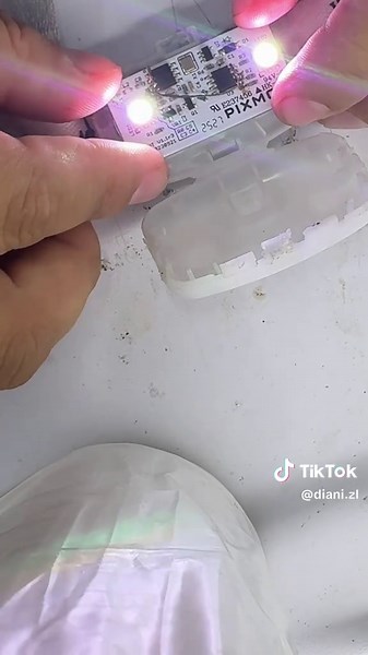 Tutorial para Prender la Pulsera del Concierto de Ashe