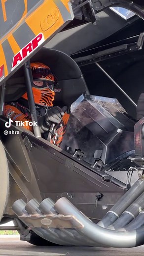 Exciting Drag Racing Cars Video