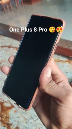 One Plus 8 Pro In Hands #one #oneplus #plussize #gaming #smartphone