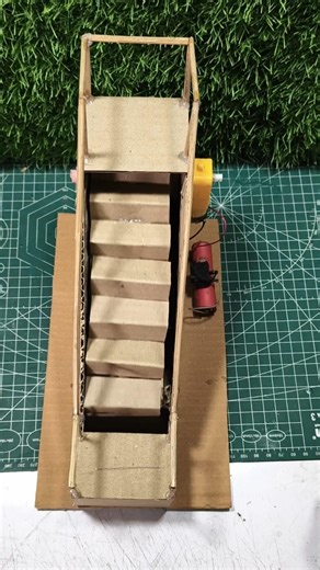 DIY Electric Escalator Model Using Cardboard | Amazing School Science Project#shortsfeed