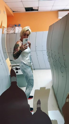 Modern Locker Room Design with Personal Touch