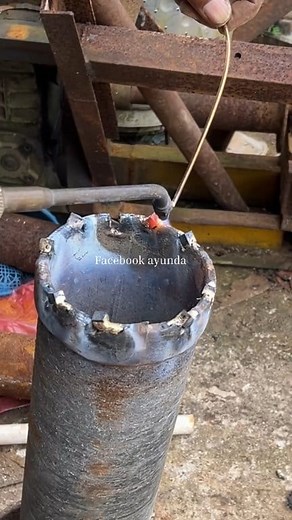 166K views · 997 reactions | The process of installing drill bits on coring, for areas with a lot of rocks #diy | Ayunda | Facebook