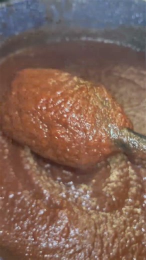 Homemade Apple Butter!!! Butter your biscuit, roll or bread! #brownsugar #apple #butter #