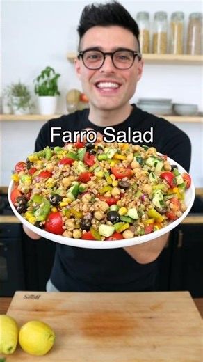 Easy Farro Salad (Healthy Lunch Idea)