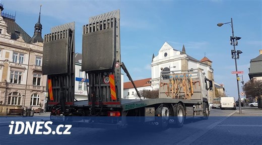 Turnov sužují tisíce aut denně, město vyhlíží novou silnici na Jičín - iDNES.cz