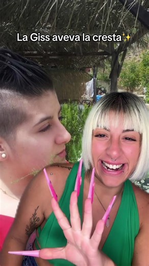 La Giss nata e cresciuta I C O N I C A✨
